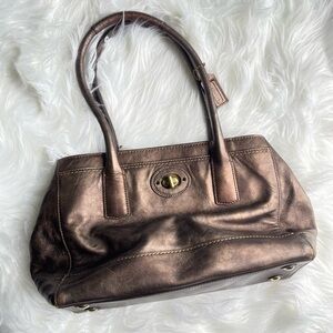 Vintage Coach bag in brown Copper.